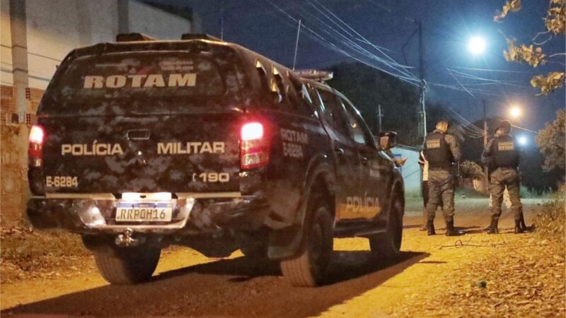‘Herdeiro’ do tráfico acusado de assassinato encara a PM e morre em confronto