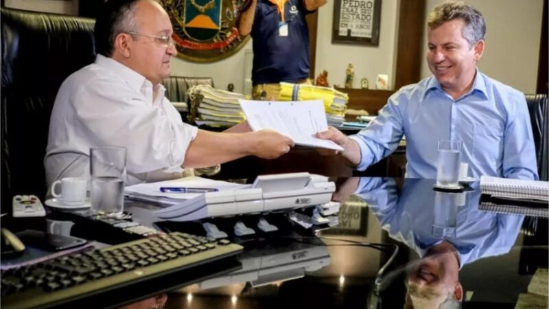 Mauro aparece em 1º e Pedro Taques é o mais rejeitado na disputa à vaga no Senado