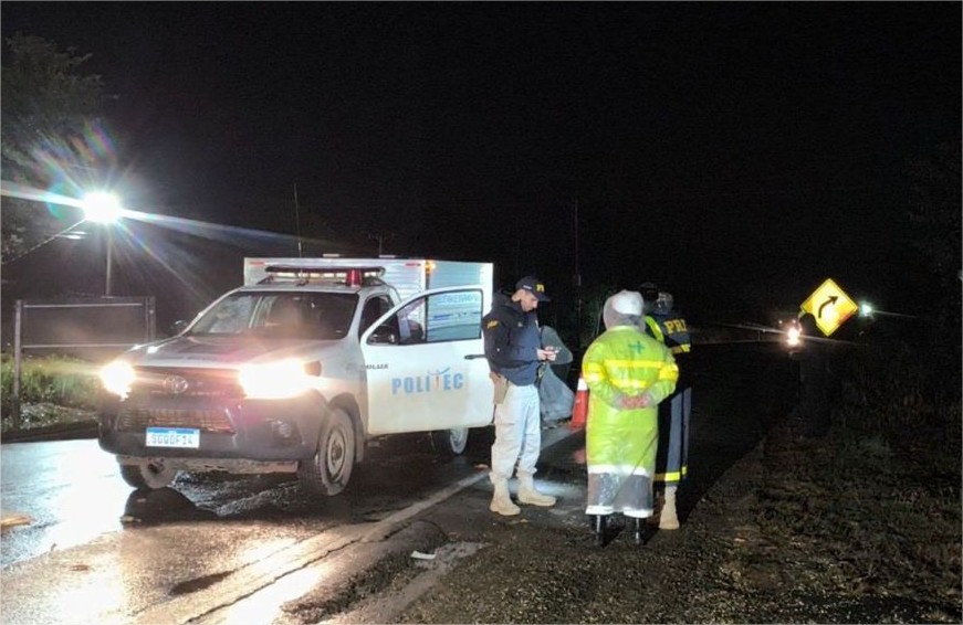 Idoso morre atropelado por vários caminhões em rodovia de MT