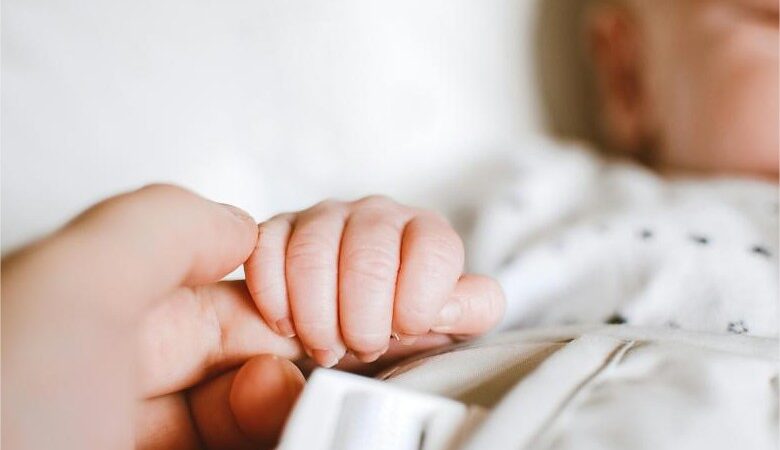 Bebê de 3 meses morre após chegar a hospital com suspeita de abuso em MT