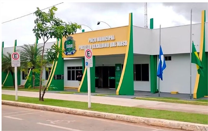 Vereador denuncia servidor por suposta divulgação de “nudes” de adolescente