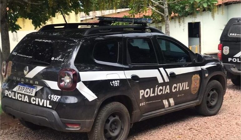 Homem mata companheira com tiro, foge com filhas e mobiliza polícia em MT