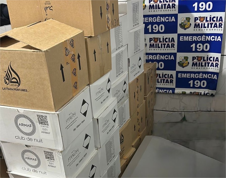 Polícia Militar prende homem com 14 caixas de produtos contrabandeados em Alto Araguaia