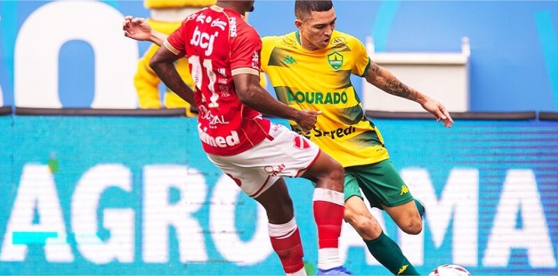 Cuiabá supera o Vila Nova, vence terceira seguida e encosta no G-6 da Série B; veja classificação