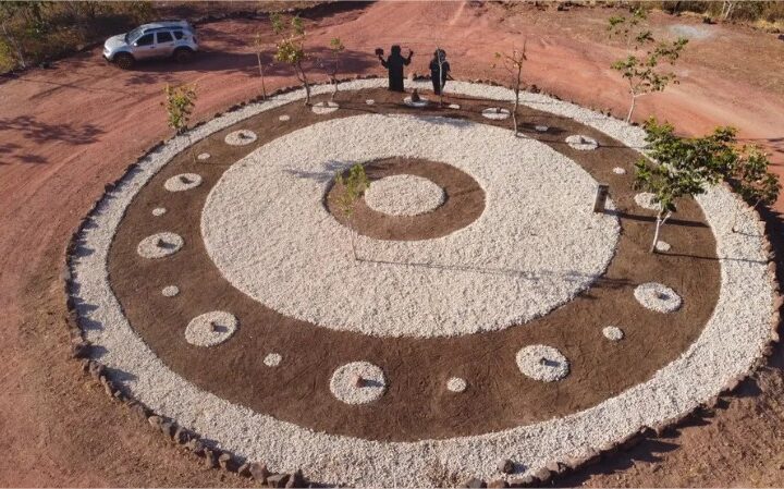 Conheça 1° aeroporto para OVNIs construído em cidade de MT cercada por relatos de extraterrestres