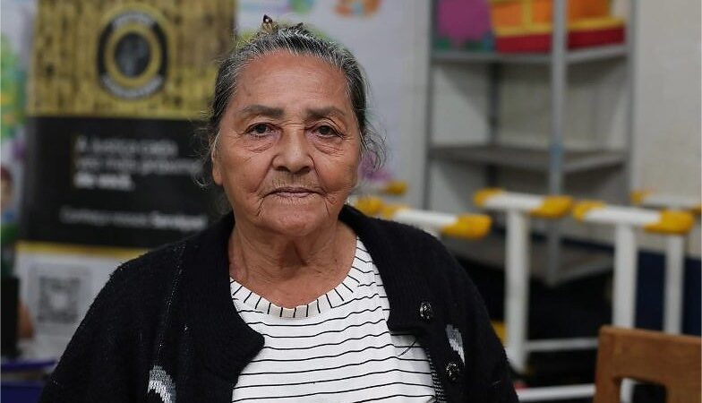 Aos 78 anos, idosa ‘passa a existir’ oficialmente com 1º registro civil garantido pela Defensoria Pública