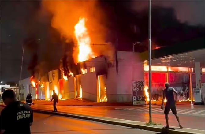Incêndio destruiu berços, geladeiras e itens para novas creches de Várzea Grande
