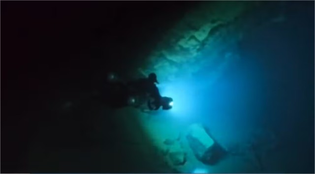 Mergulhador que ajudou a resgatar crianças na Tailândia explora caverna da Lagoa Azul em MT
