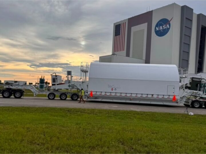 Próximo Grande Olhar da NASA para o Cosmos Chega à Flórida