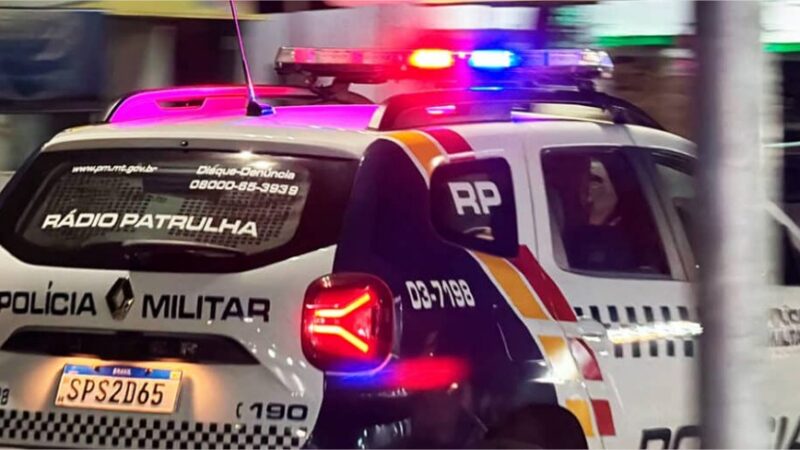 Mulher é presa suspeita de usar os filhos de 6 e 10 anos para vender drogas
