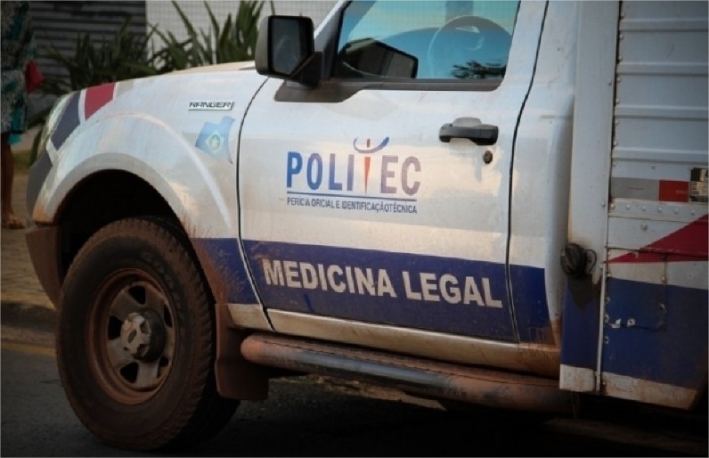 Venezuelano é morto com faca cravada na nuca em Juara