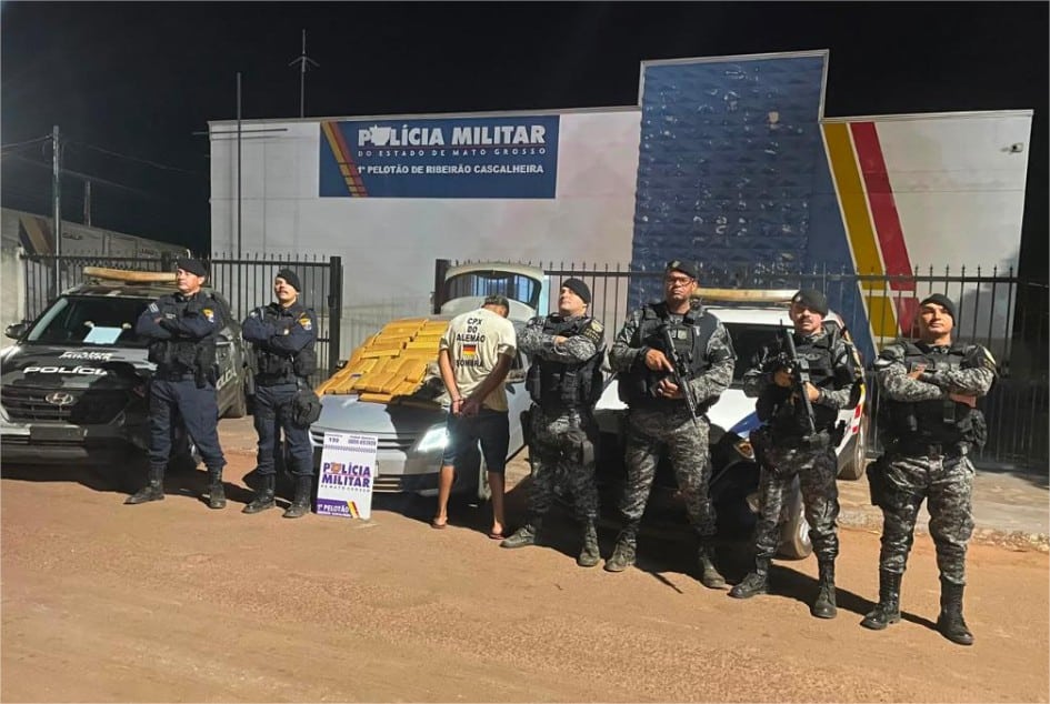 Força Tática e PRF apreendem 55 quilos de drogas e prendem homem por tráfico em MT