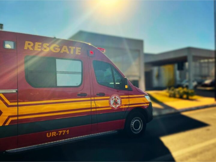 Elevador com 9 pessoas despenca do 5º andar de prédio em Cuiabá