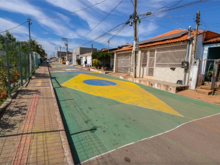 Prefeitura vai montar telões para os jogos do Brasil nas ruas mais decoradas de Cuiabá