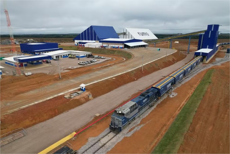 MT inaugura terminal e 1º trecho de ferrovia inédita que vai ligar 16 municípios