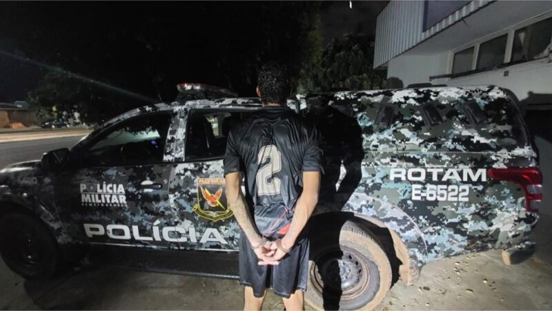 Veja vídeo: Zagueiro é preso durante partida de futebol em Cuiabá