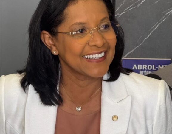 Gisela Simona consolida presença entre os nomes lembrados para a Câmara Federal