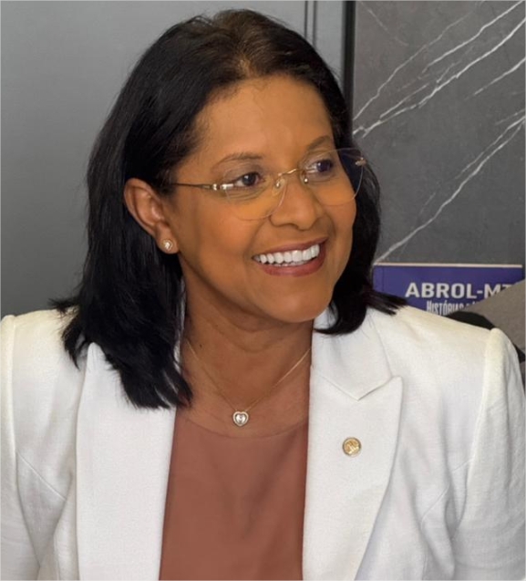Gisela Simona consolida presença entre os nomes lembrados para a Câmara Federal