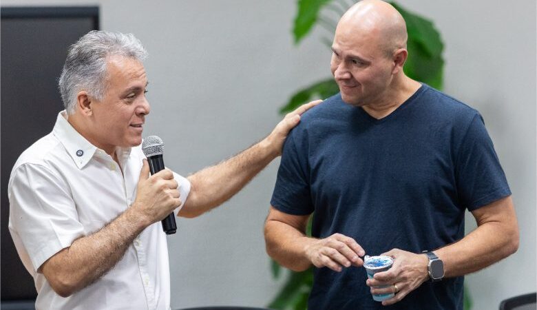 Abilio confirma Reginaldo Teixeira no comando da Secretaria Municipal de Educação de forma definitiva