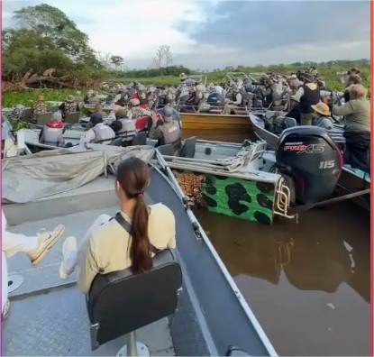 Bióloga alerta para barcos ao redor de onça no Pantanal: ‘Sem rota de fuga’