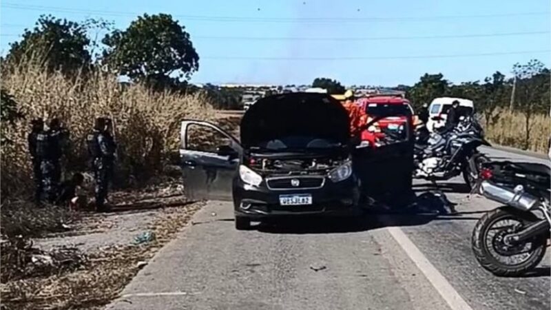 Acusado de roubo reage e morre em confronto com a PM após perseguição na rodovia