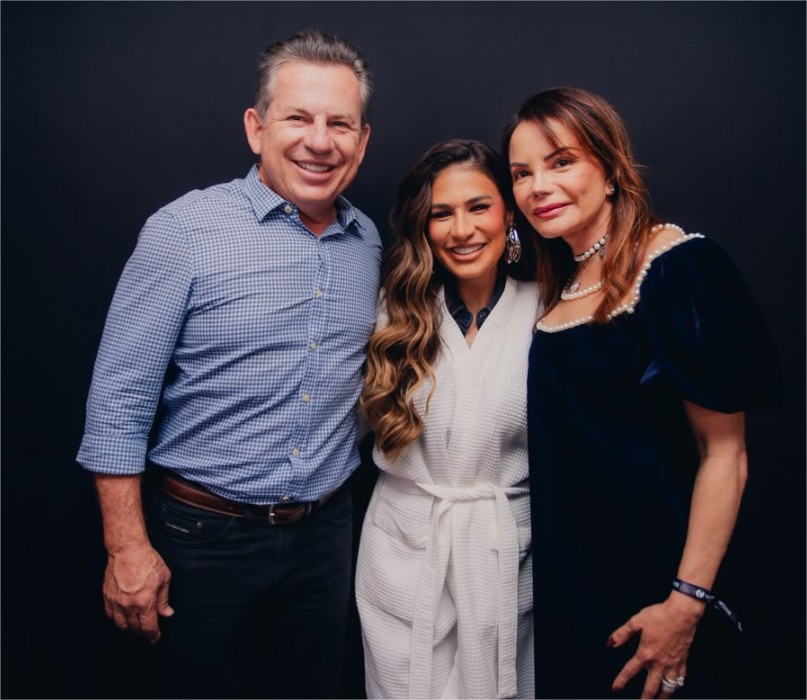 ‘É prima!’: Encontro de Virginia e Mauro Mendes com Simone Mendes rende brincadeira nos bastidores da Expoagro