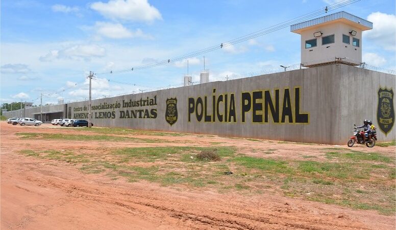 Três detentos serram grades e tentam fugir de presídio em Várzea Grande